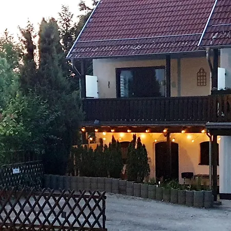 Zentrale Lage Parkplatz Kostenlos Grill Terrasse Fahrradraum Appartement