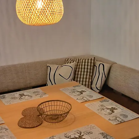 Zentrale Lage Parkplatz Kostenlos Grill Terrasse Fahrradraum Appartement