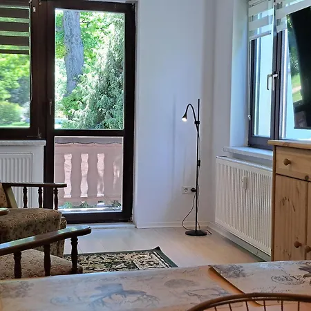 Appartement Zentrale Lage Parkplatz Kostenlos Grill Terrasse Fahrradraum