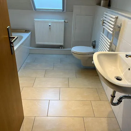 Zentrale Lage Parkplatz Kostenlos Grill Terrasse Fahrradraum