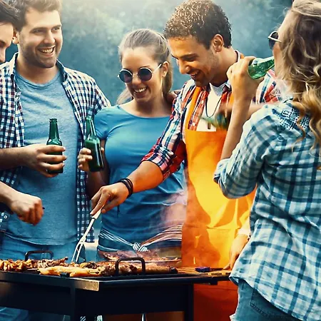 Zentrale Lage Parkplatz Kostenlos Grill Terrasse Fahrradraum * Kromlau